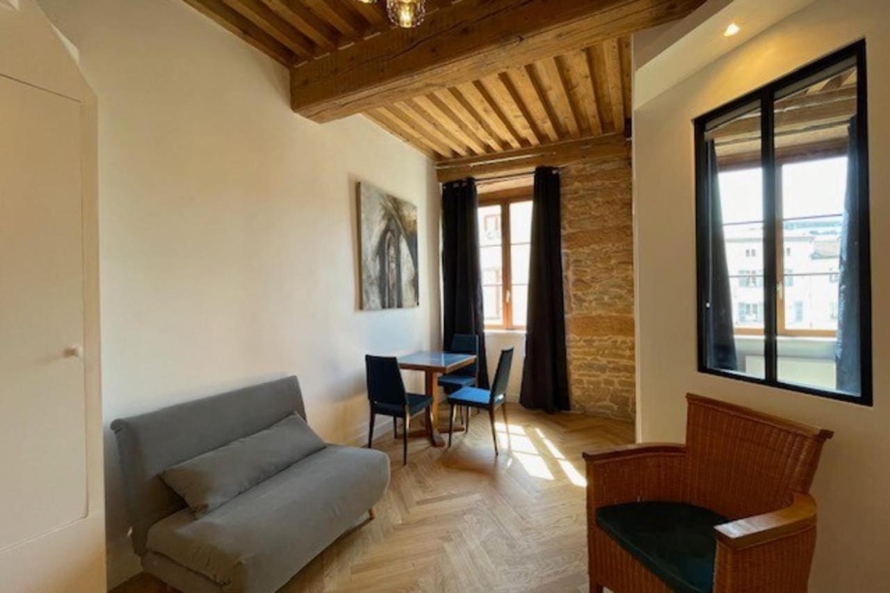 Le Petit St Pierre Charmant 2 Pers Valmy 里昂 外观 照片